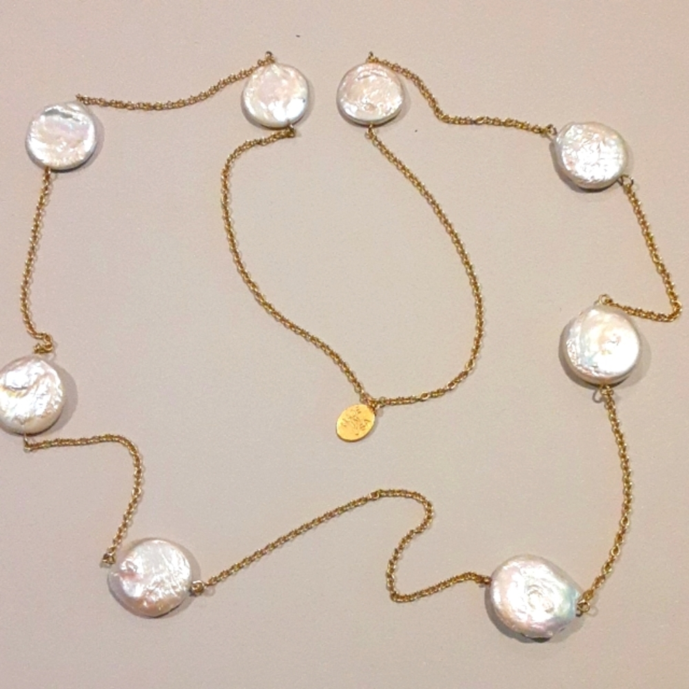 Susan Shaw pearl necklace